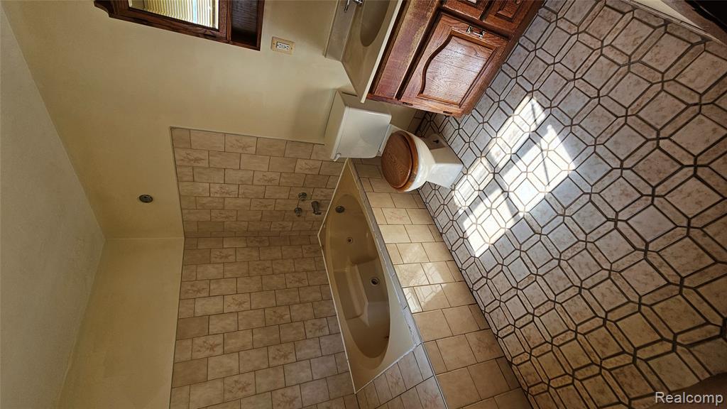 6303 Grandmont Avenue, Detroit, MI 48228 — Photo 17