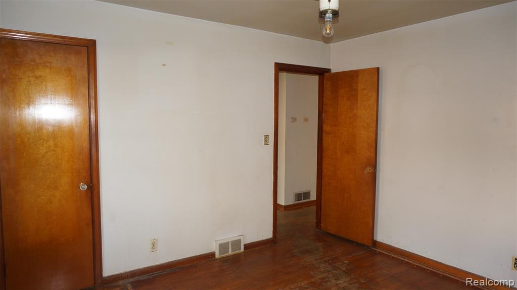18444 Albion Street, Detroit, MI 48234 — Photo 7
