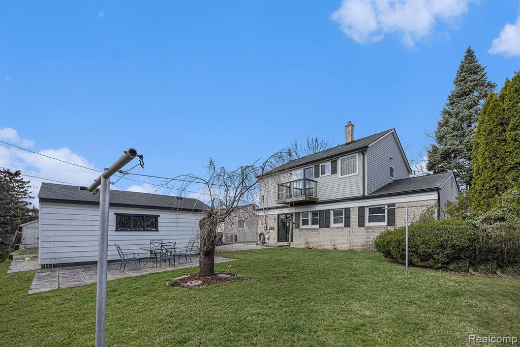 47546 ROLAND Street, Utica, MI 48317 — Photo 24