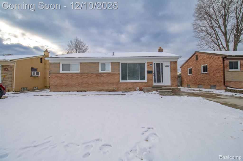 8225 N Hubbard Street, Westland, MI — Photo 2