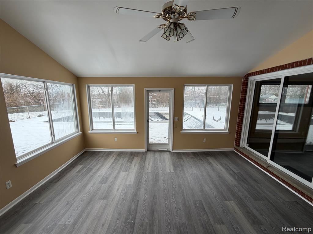 45669 Harmony Lane, Belleville, MI 48111 — Photo 33