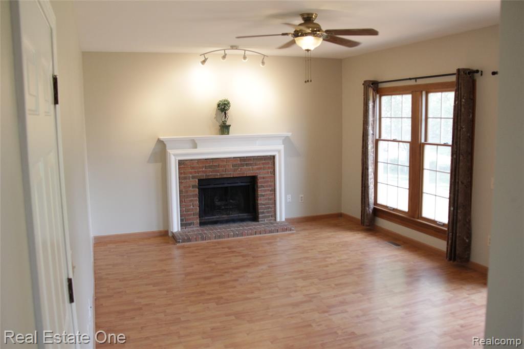 44777 SALTZ Road, Canton, MI 48187 — Photo 27