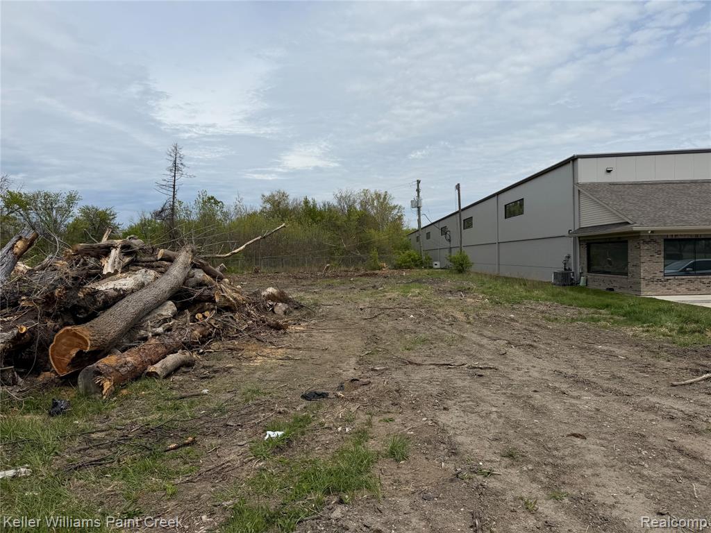 22477 15 Mile Road, Clinton Twp, MI 48035 — Photo 6