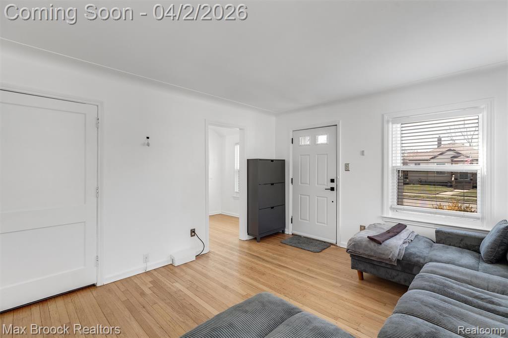 774 Gardendale Street, Ferndale, MI 48220 — Photo 4