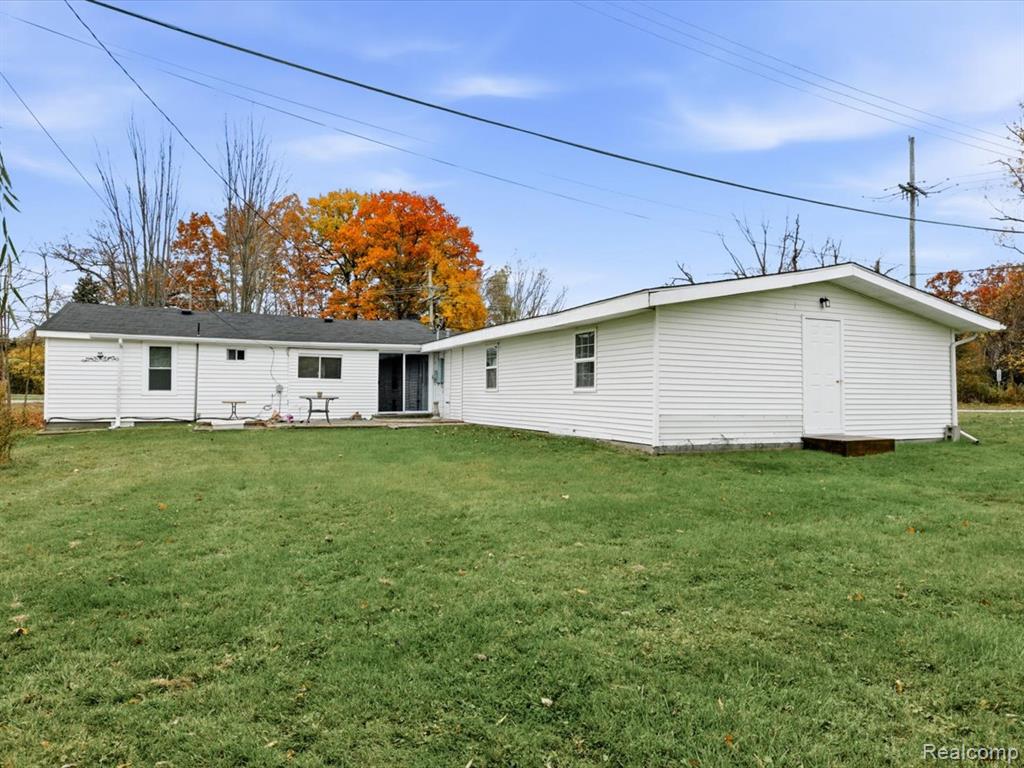 3076 Krafft Road, Fort Gratiot, MI 48059 — Photo 31