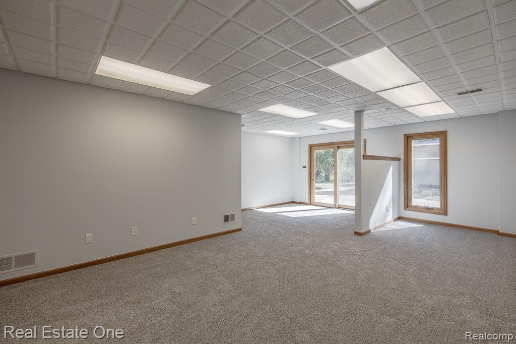 5690 White Lake Road, Clarkston, MI — Photo 51