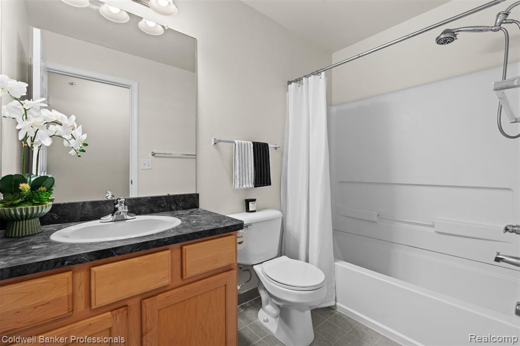 39854 Rockcrest Circle, Northville, MI 48168 — Photo 25