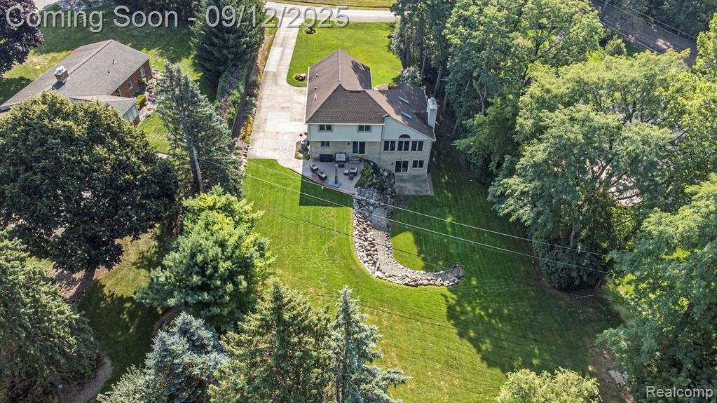 1980 Lochinvar Boulevard, Oakland, MI — Photo 3