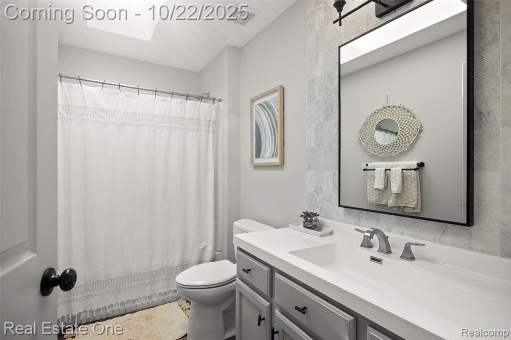 445 Gleneagles Court, Oxford, MI 48371 — Photo 30