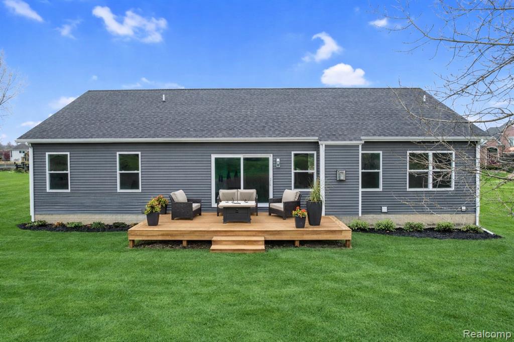 9161 Copper Ridge Drive, Davison, MI 48423 — Photo 21
