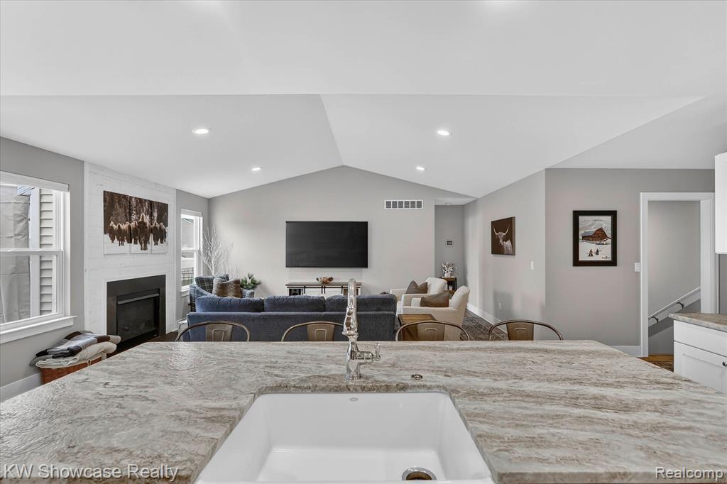 3108 Theodore E, Wixom, MI 48393 — Photo 17