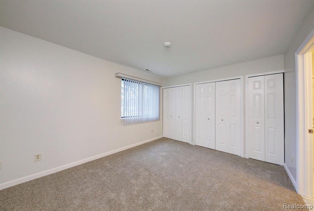 42489 Lilley Pointe Drive, Canton, MI 48187 — Photo 11