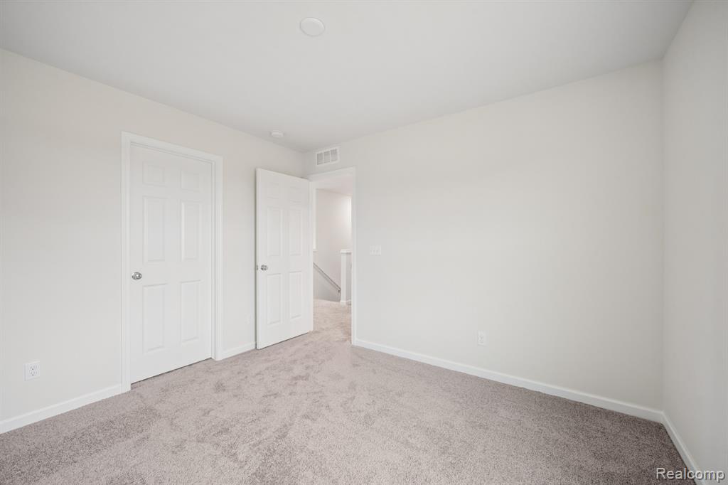 34427 Starling, Chesterfield, MI 48047 — Photo 24