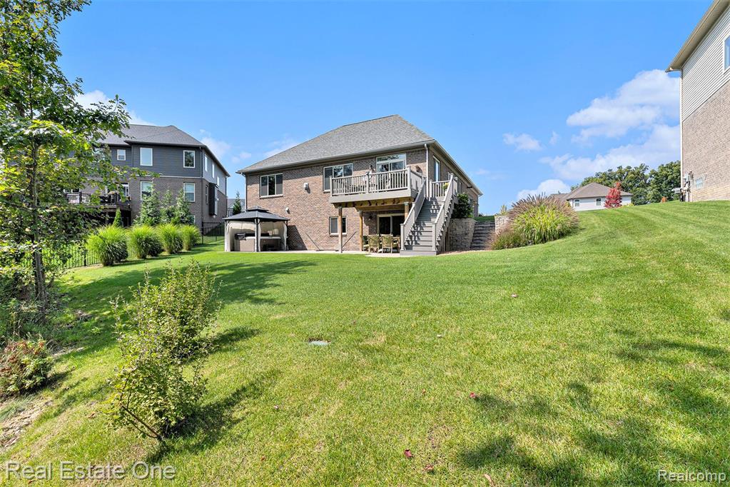 5409 ABERDEEN Court, Clarkston, MI 48348 — Photo 29
