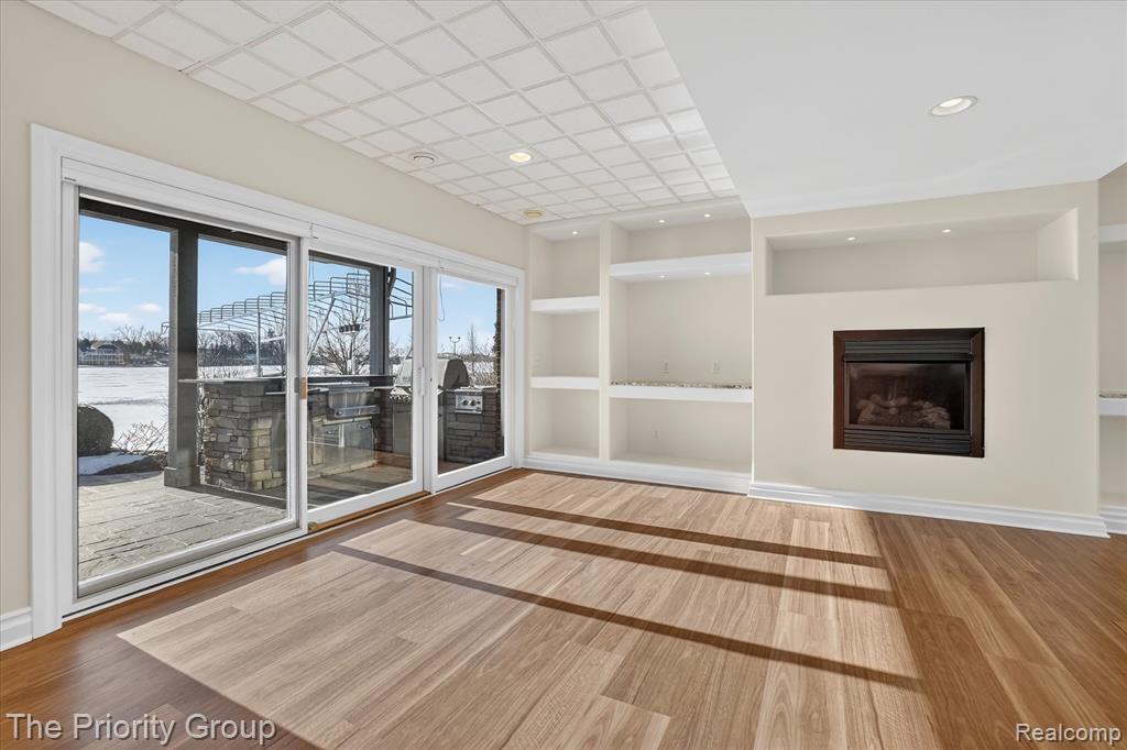 11467 Bay Shore Drive, Fenton, MI, 48430