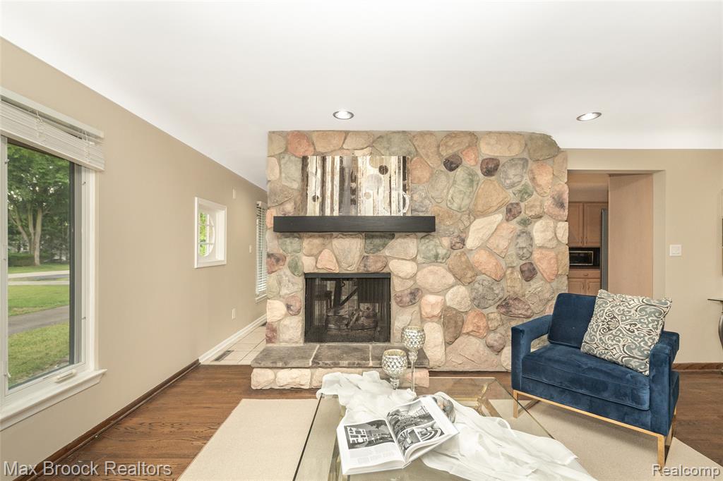 6730 Halyard Road, Bloomfield Hills, MI 48301 — Photo 12