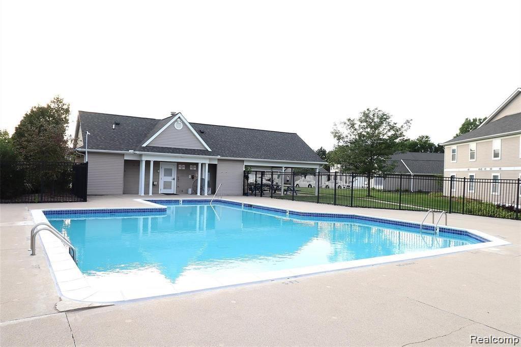 1449 HEATHERWOOD Lane, Ann Arbor, MI 48108 — Photo 24