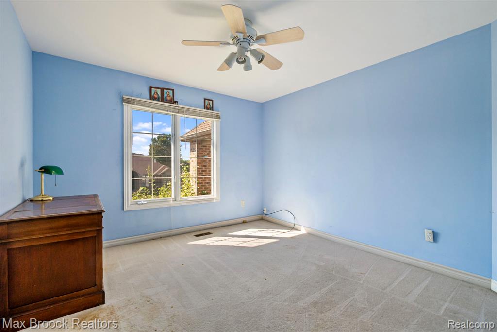 41704 Clinton Pines Drive, Clinton Twp, MI 48038 — Photo 31