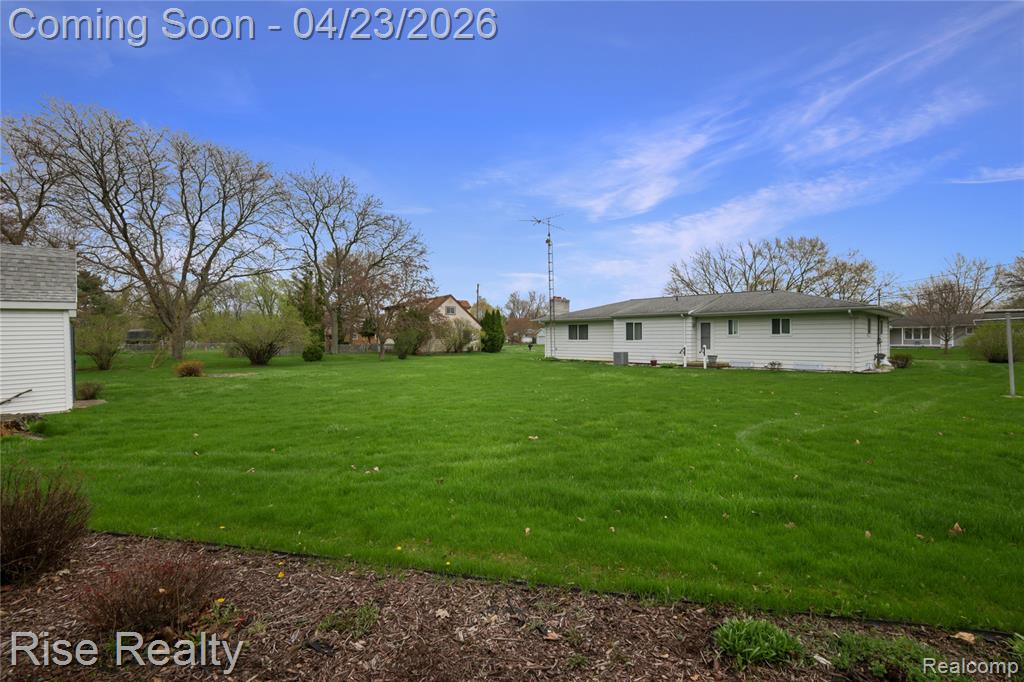 7080 Aldredge Drive, Swartz Creek, MI 48473 — Photo 32