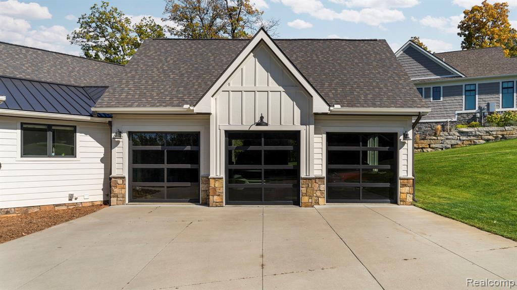 9069 Preserve Drive, Fenton, MI 48430 — Photo 65