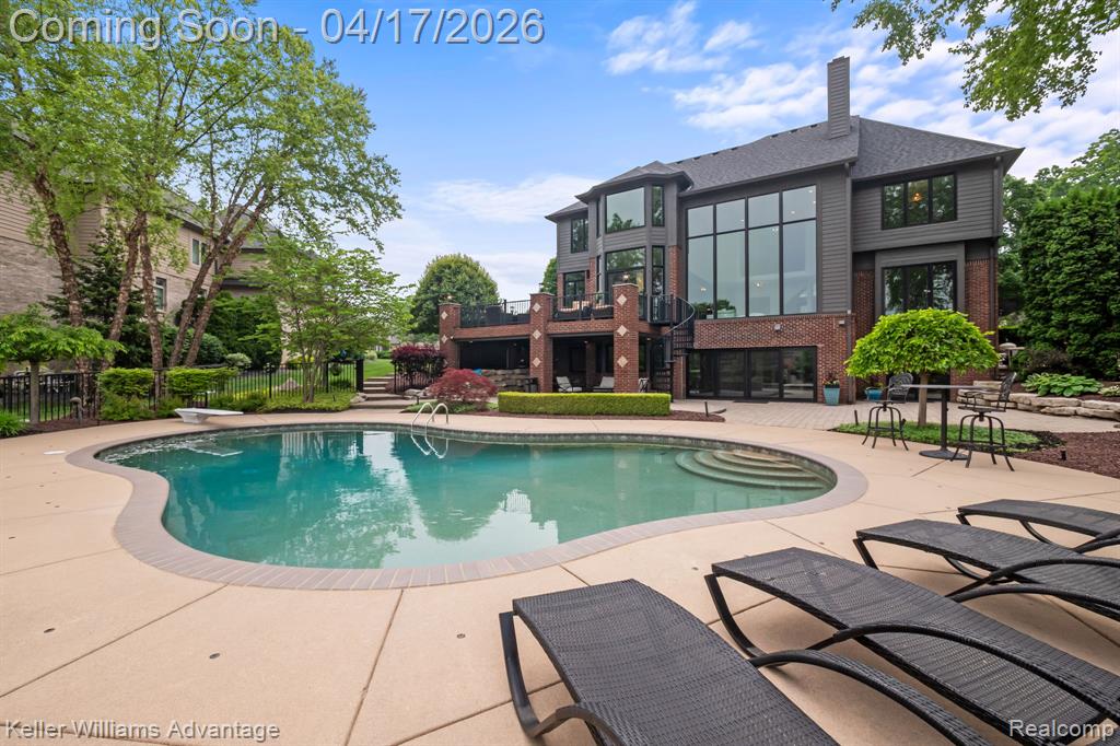 10993 Stoney Point Drive, South Lyon, MI, 48178