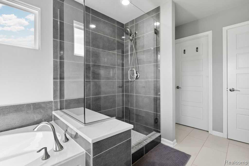 735 Risdon Trail N, Saline, MI 48176 — Photo 72