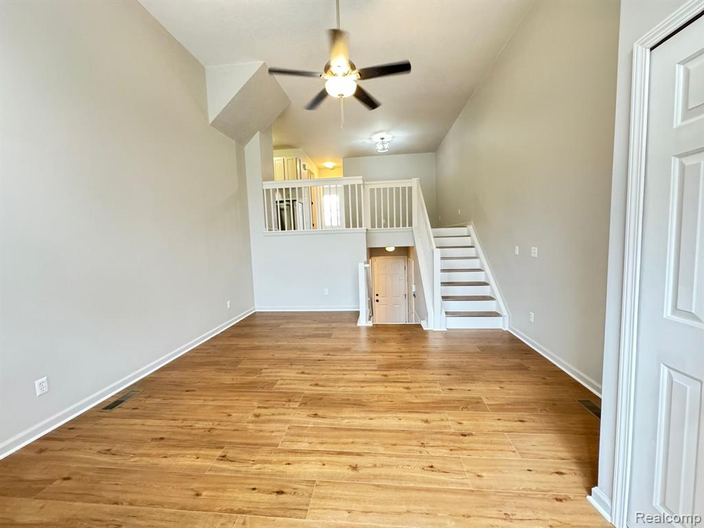 1877 LINDSAY Lane, Ann Arbor, MI 48104 — Photo 3