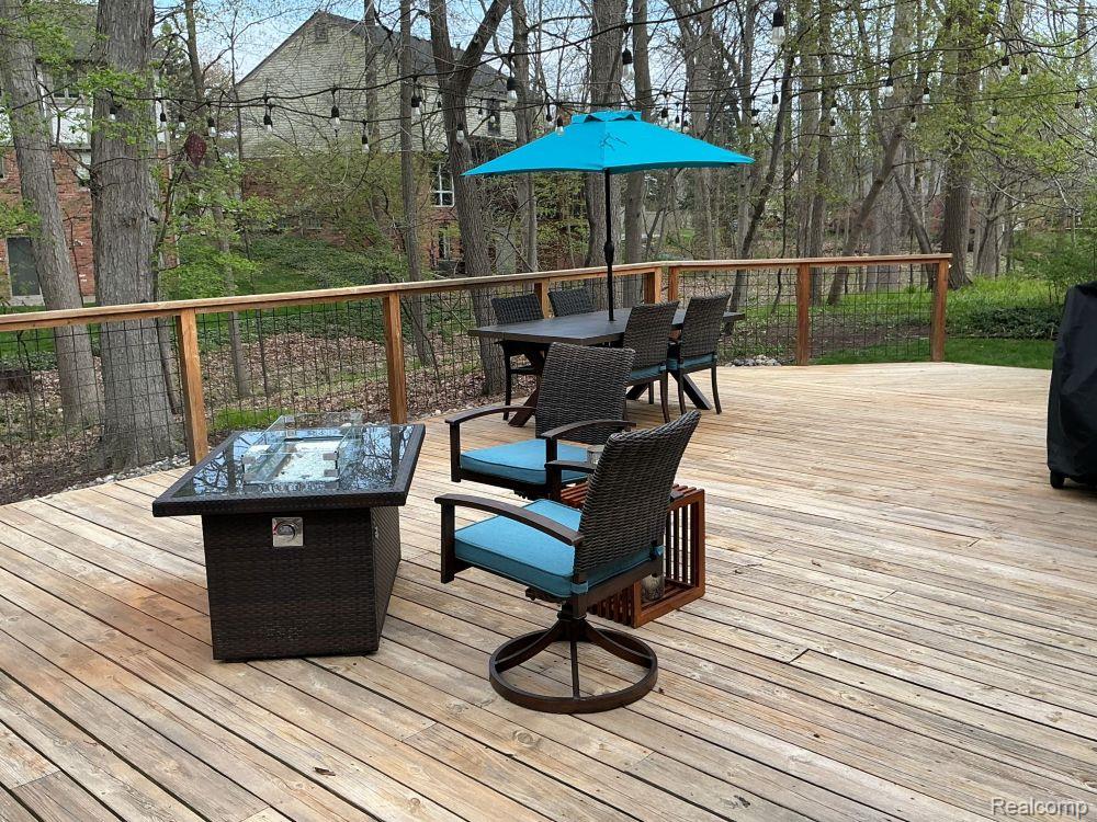 460 Streamview Court, Rochester Hills, MI 48309 — Photo 27