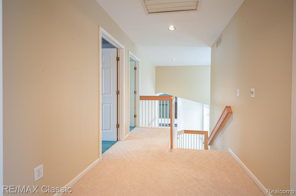 4661 Mallards Landing, Highland, MI — Photo 36