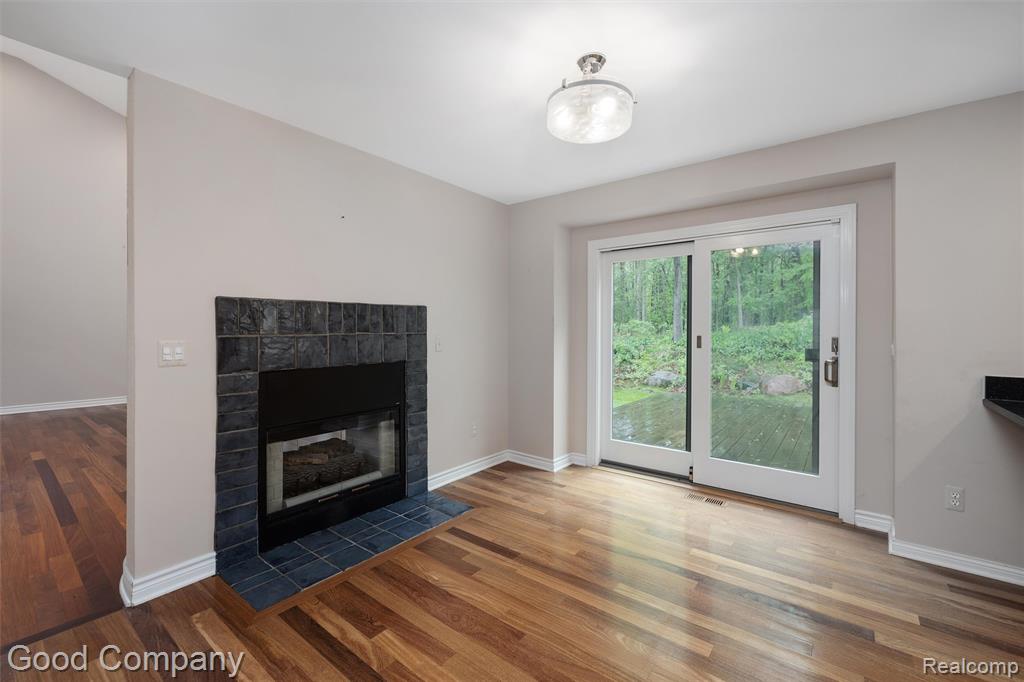 5893 CHRISTINA Drive, West Bloomfield, MI 48324 — Photo 20