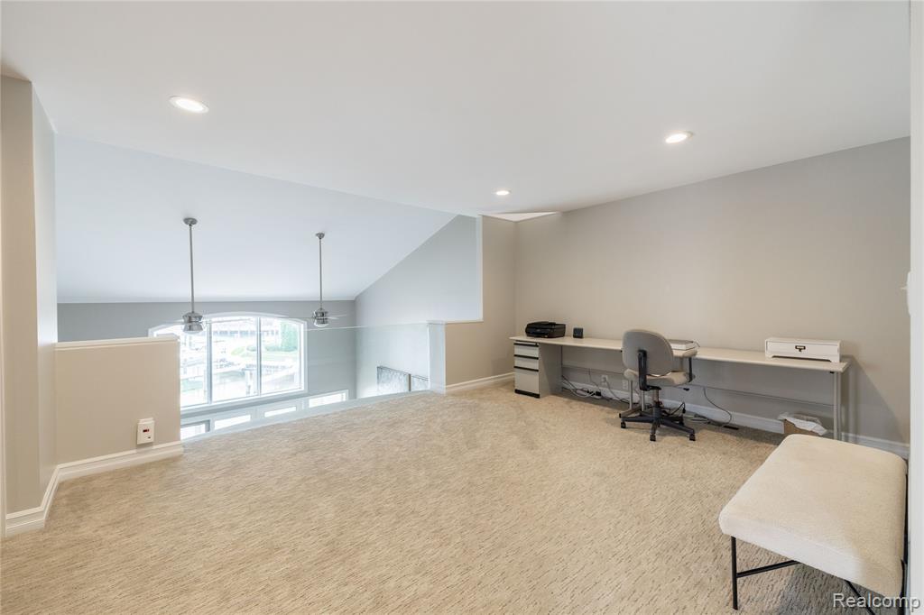 24 Kreger Drive, Wyandotte, MI 48192 — Photo 33
