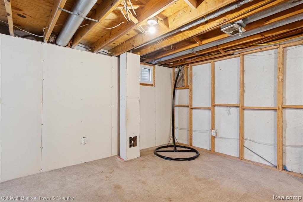 616 Rickett Road, 124, Brighton, MI 48116 — Photo 20