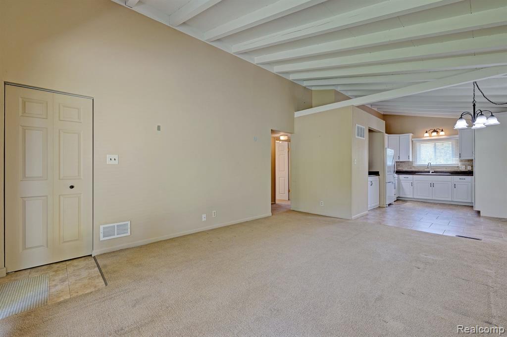 520 PARKVIEW Drive, Plymouth, MI 48170 — Photo 6