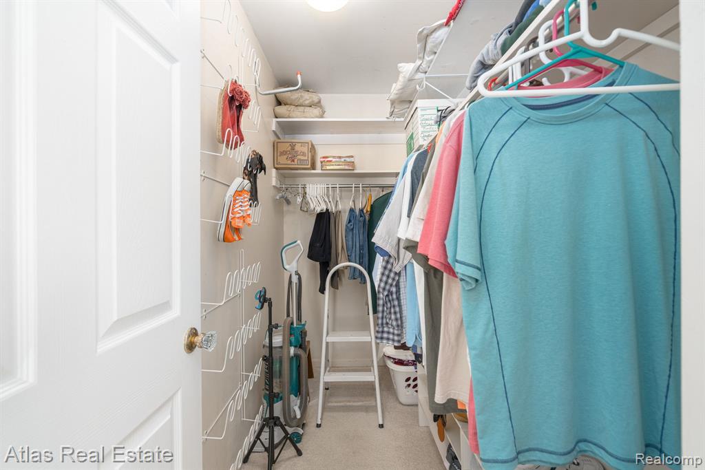 10235 Park Drive, Goodrich Vlg, MI — Photo 25
