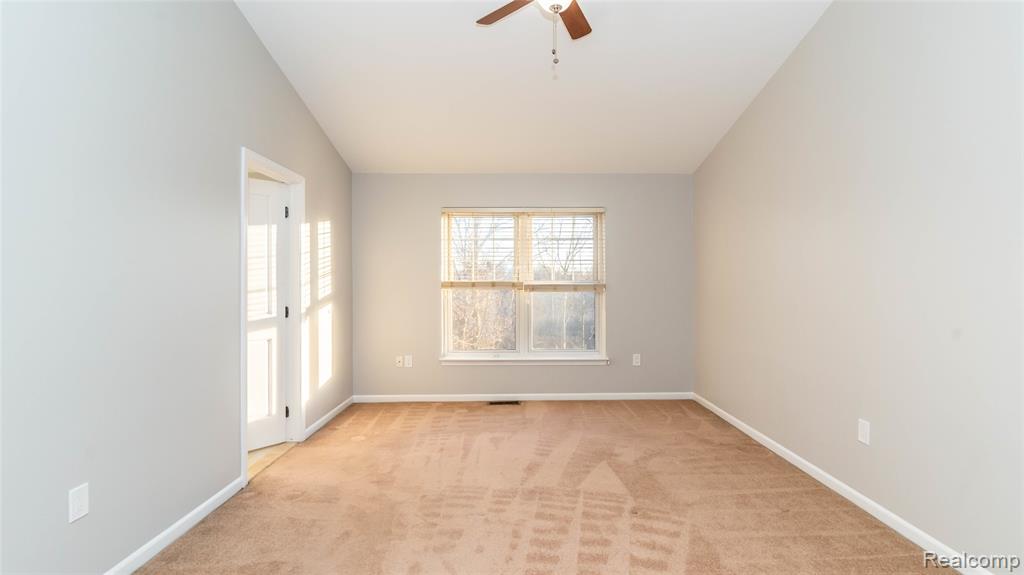 6114 Heron Hills Drive, Wolverine Lake, MI 48390 — Photo 24