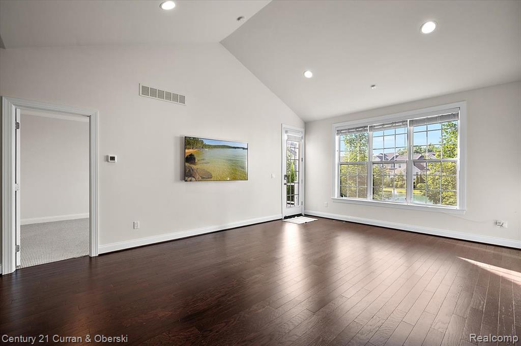 42749 Cardinal Way, Novi, MI — Photo 14