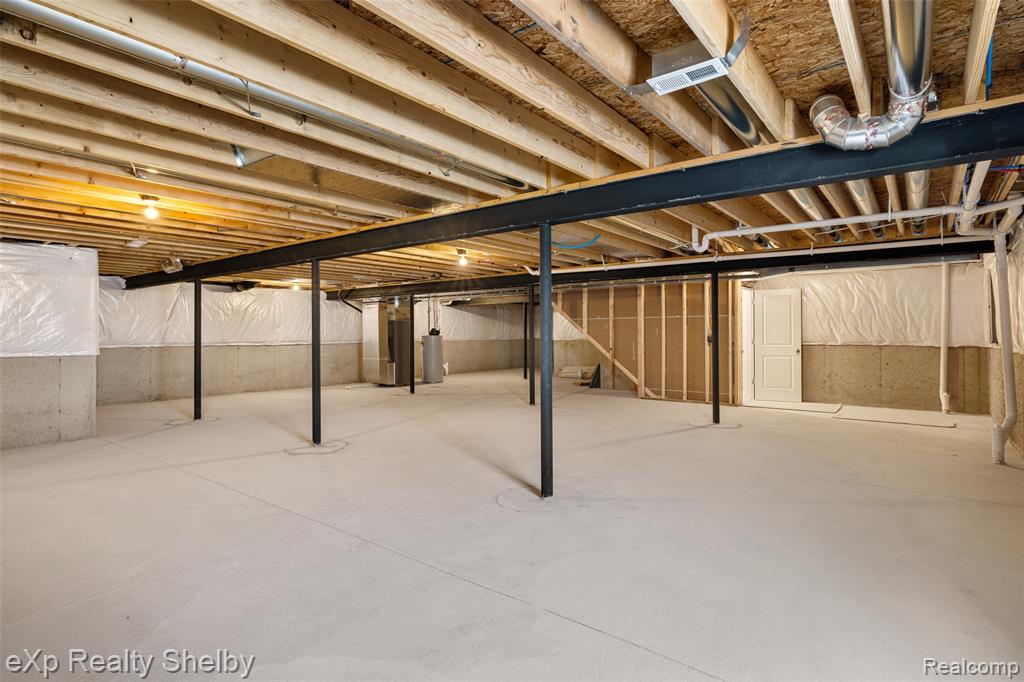52169 Wellington Valley Drive, Macomb, MI 48042 — Photo 46