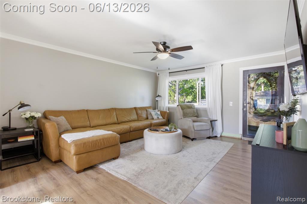 520 May Road, Rochester Hills, MI 48307 — Photo 6