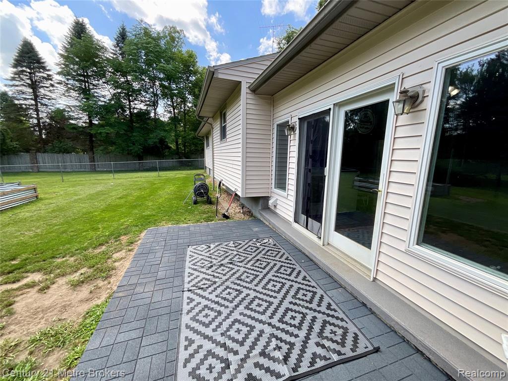 6010 N Seymour Road, Flushing, MI 48433 — Photo 14