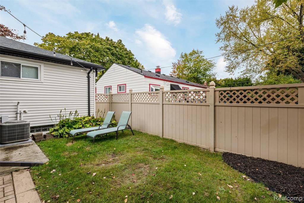622 N Wilson Avenue, Royal Oak, MI 48067 — Photo 28