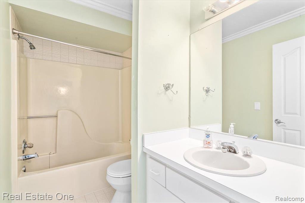 775 DEER Court, Plymouth, MI 48170 — Photo 24