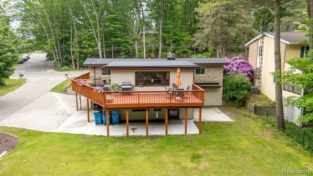 199 Grand Avenue, Grand Haven, MI 49417 — Photo 12