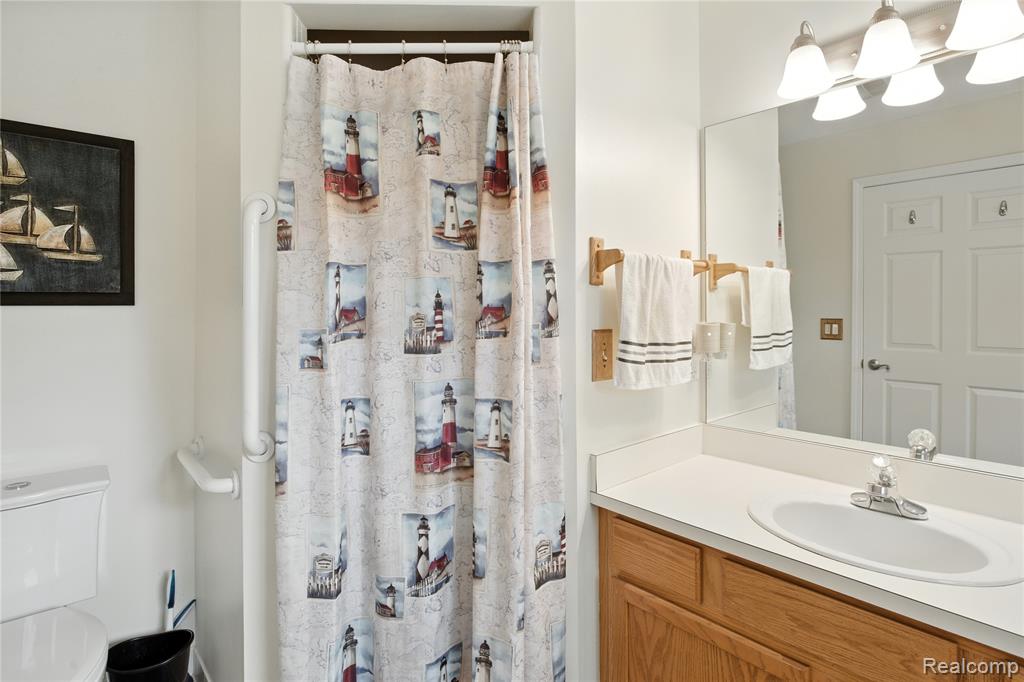 28922 Sugar Island Court, Gibraltar, MI — Photo 15