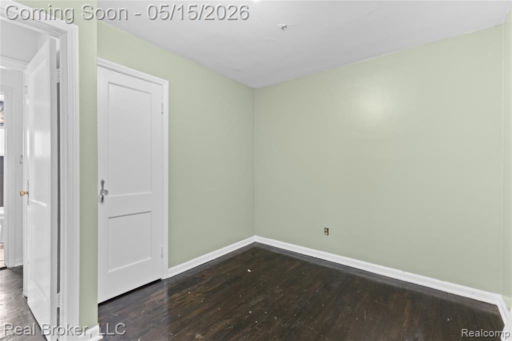 17486 Maine Street, Hamtramck, MI 48212 — Photo 21