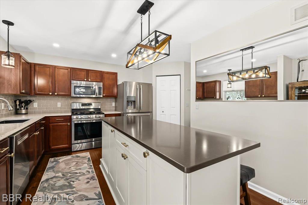 8219 BAYBERRY Court, Dexter, MI 48130 — Photo 18