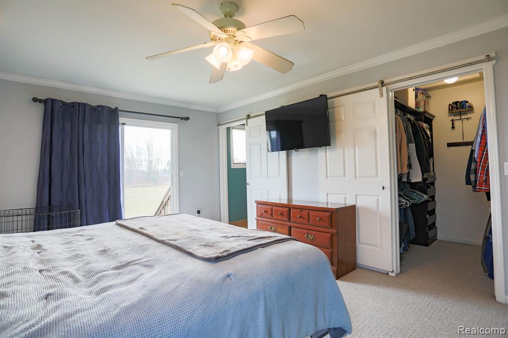 7058 OLDE FARM Trail, Almont, MI 48003 — Photo 36