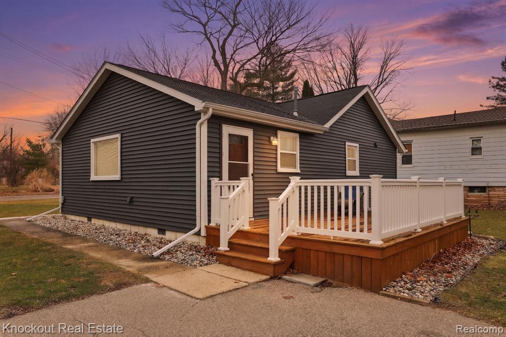 213 E Maple Street, Vassar, MI 48768 — Photo 23