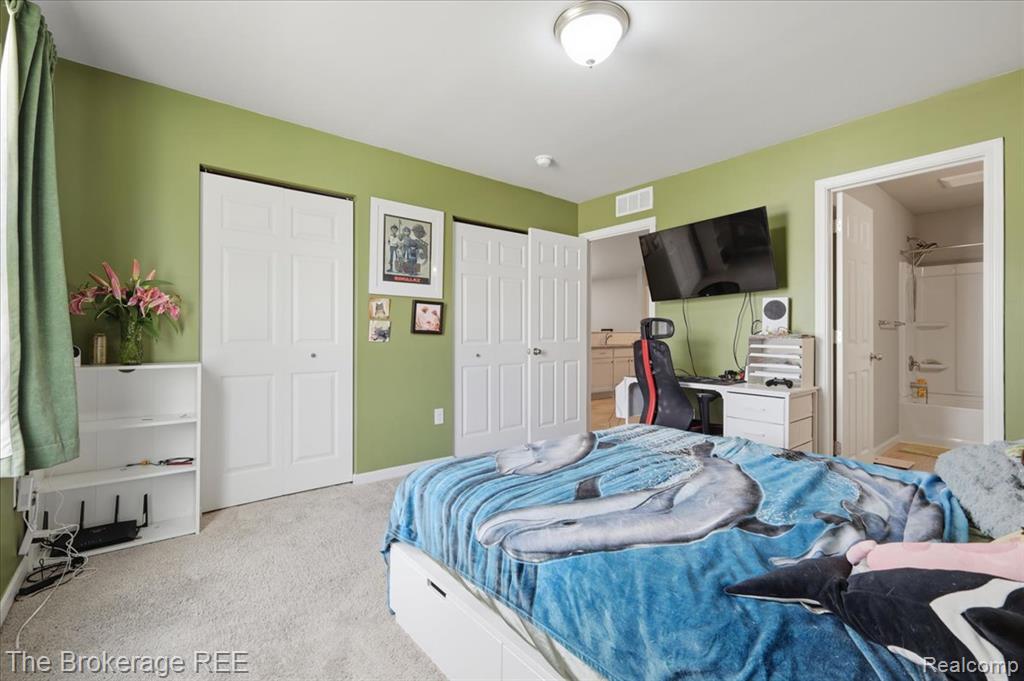 223 Creek Pointe Circle, Durand, MI 48429 — Photo 22