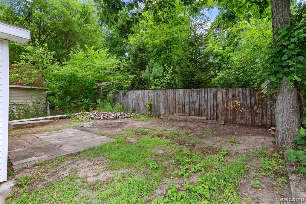 8014 Haviland Beach Drive, Linden, MI 48451 — Photo 24