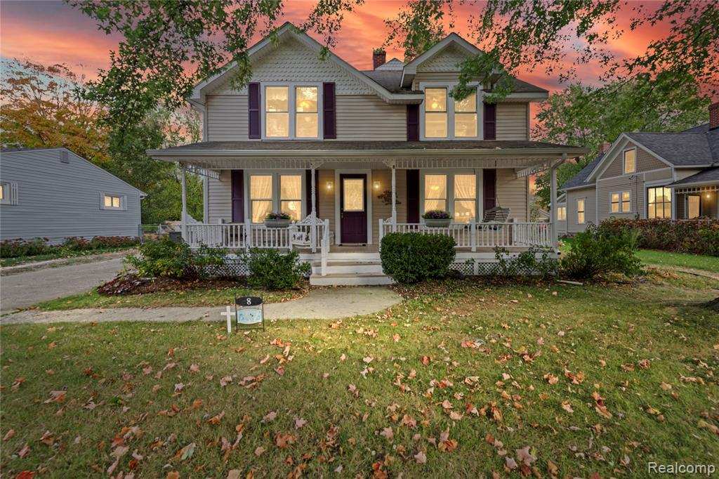 8 Hovey Street, Oxford, MI 48371 — front exterior